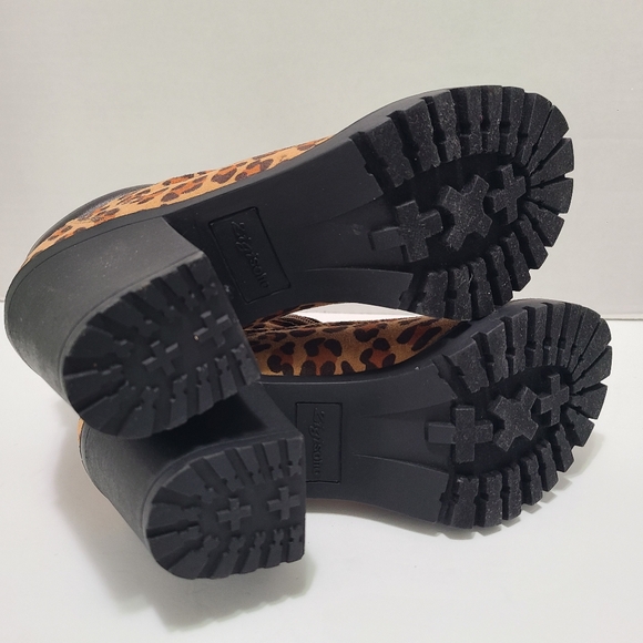 Zigi Soho Leopard Tan Print Booties‎ Size 9.5 - Picture 6 of 10